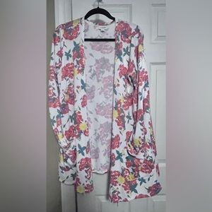 L LulaRoe Caroline - gently used